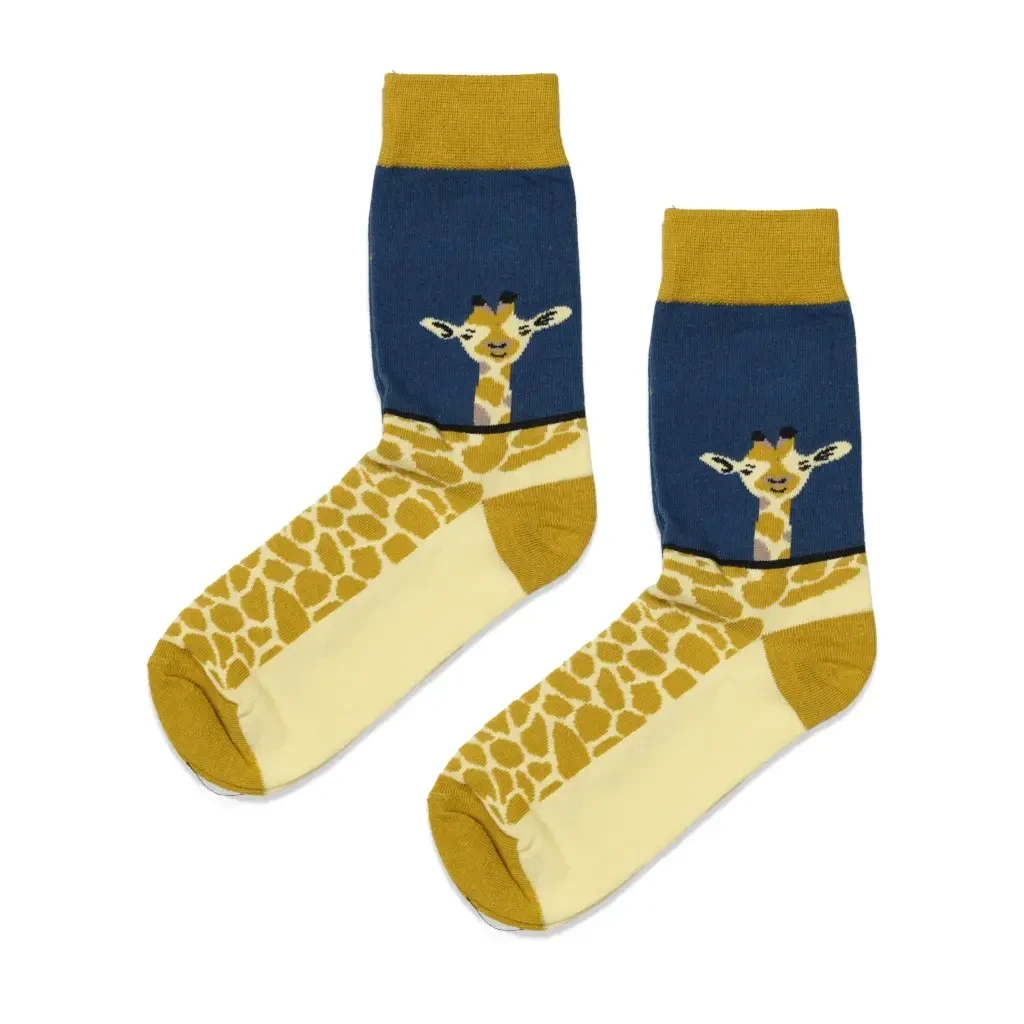Giraffe socks 2